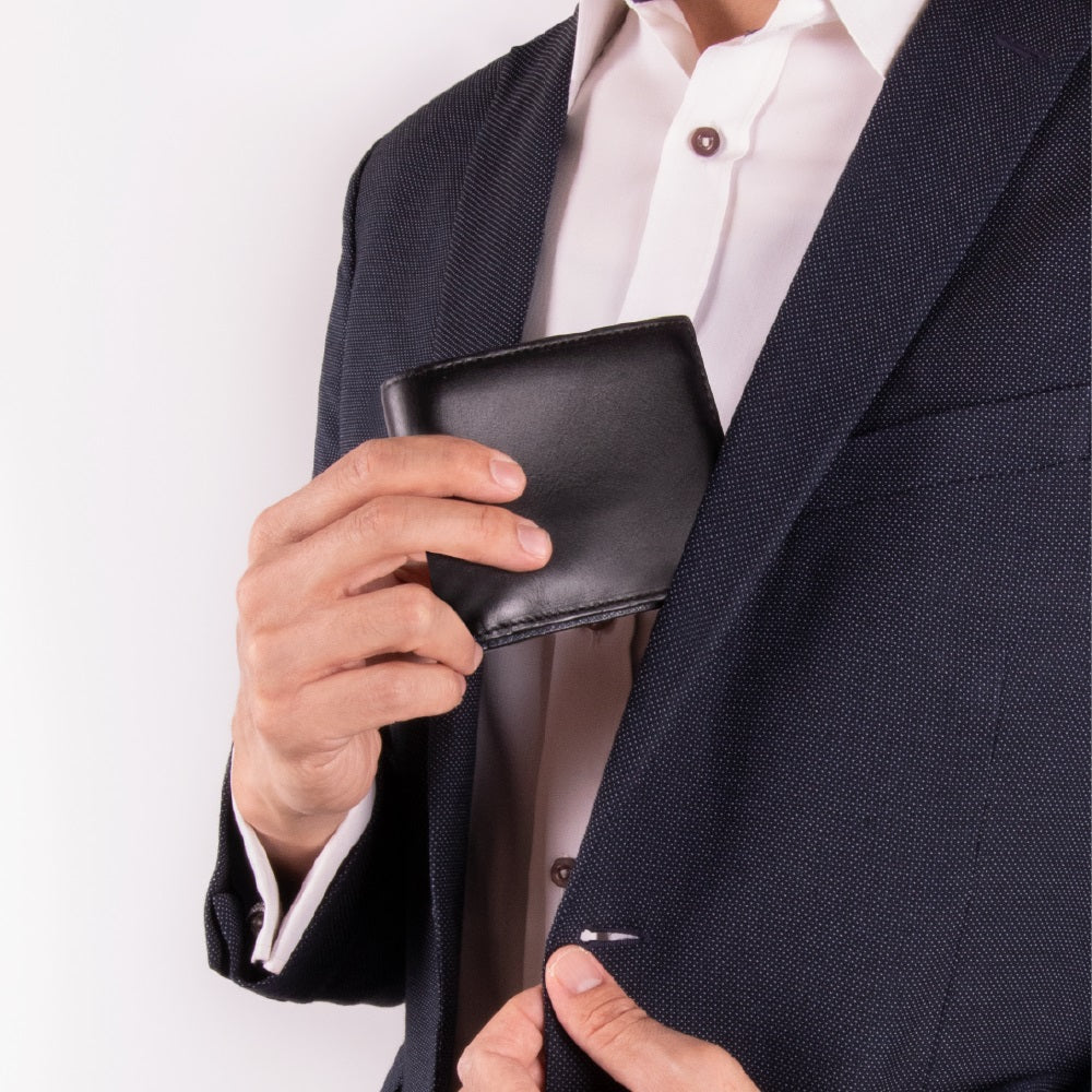Jackson Bi-fold Leather Wallet (RFID) - Samuel Ashley