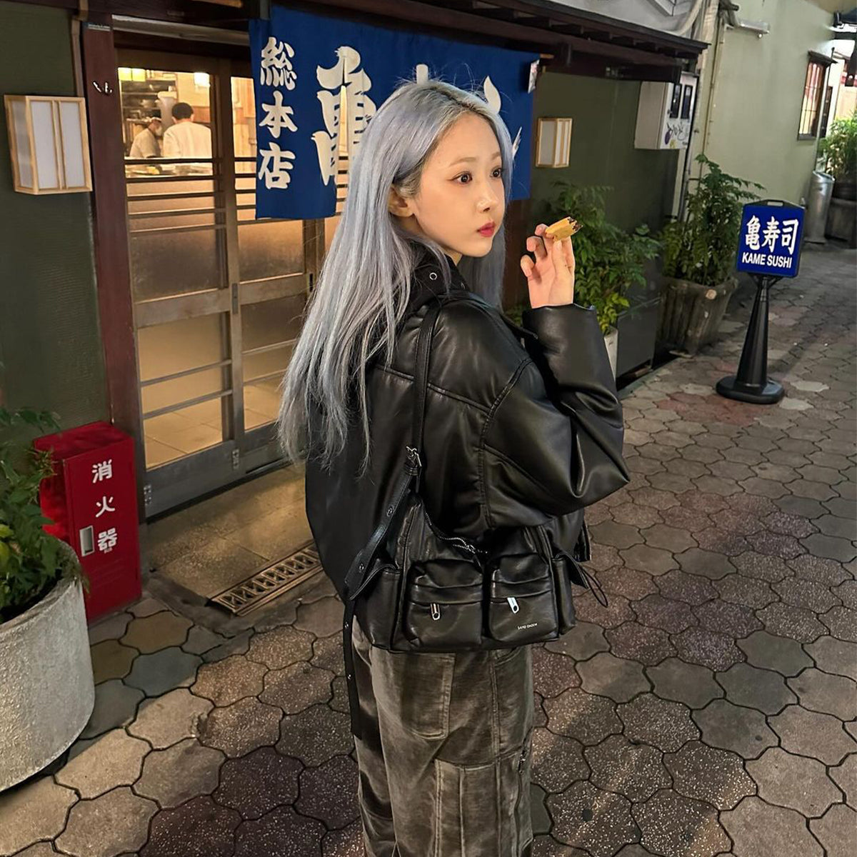 SAMO ONDOH - Pocket Mug Bag M (As seen on VIVIZ SINB) – Samuel Ashley