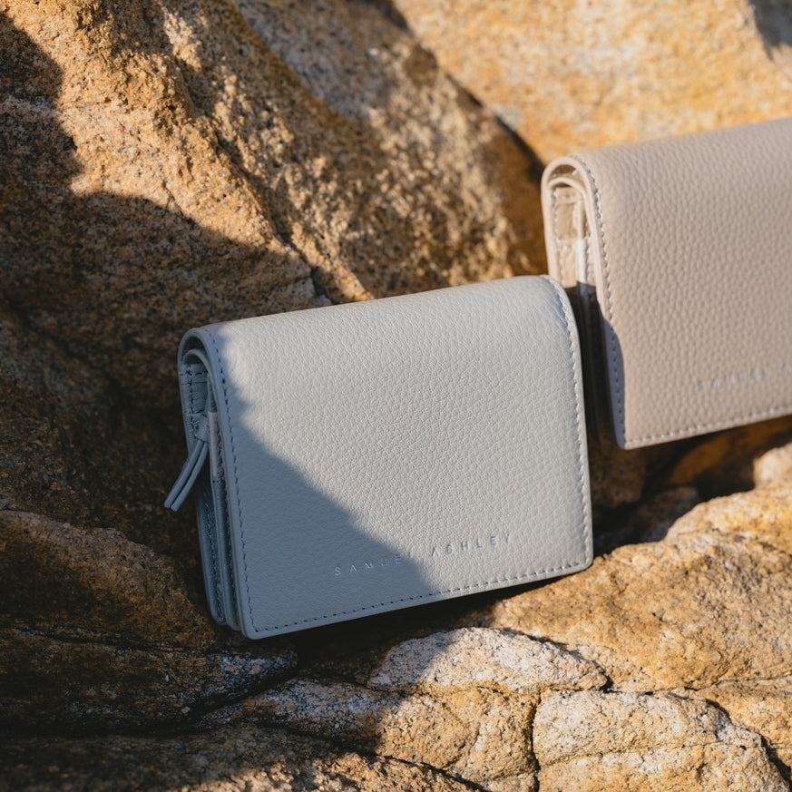 Lola Leather Bi-fold Wallet - Samuel Ashley